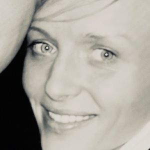 Meet your Posher, Lana